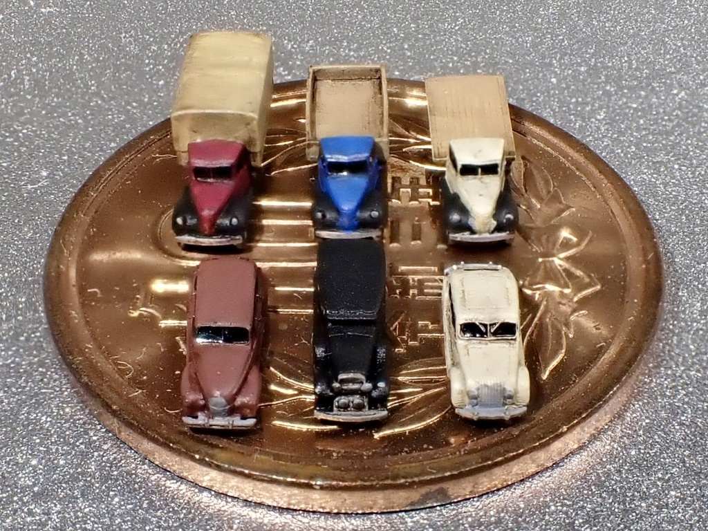 1/700 M22 WWⅡ前、中 米国民間車両セット