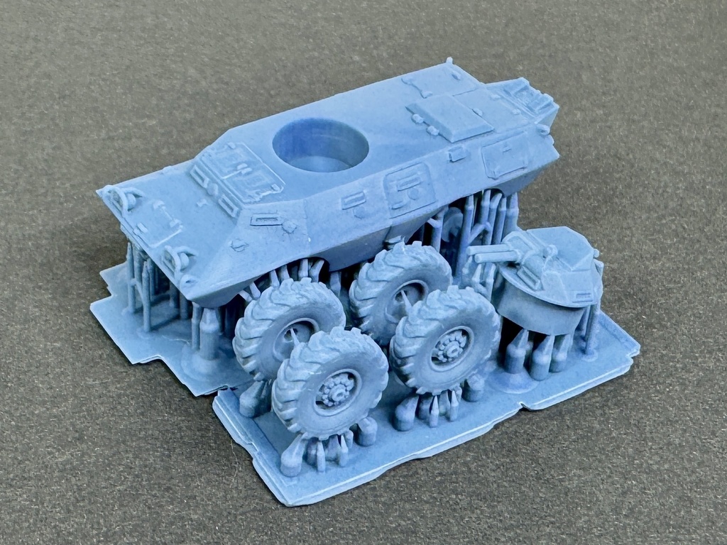 1/144 MUS9 現用米軍 コマンドウV100装甲車