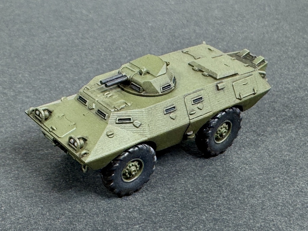 1/144　MUS9　現用米軍　コマンドウV100装甲車