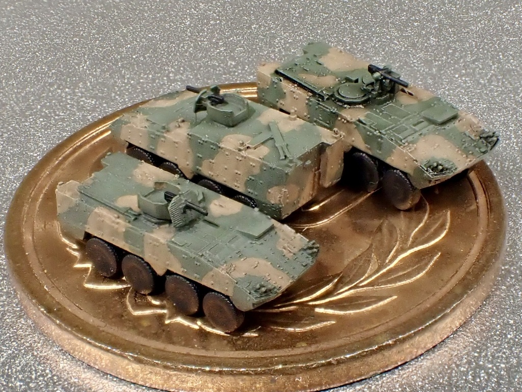 1/700 JSDF4 陸上自衛隊 装輪装甲車AMVセット②指揮車