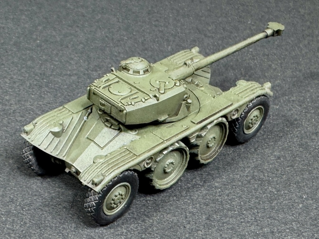 1/144 MF7 現用フランス軍 EBR装甲車