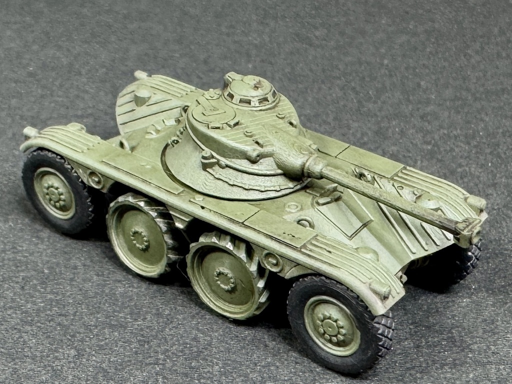 1/144 MF7 現用フランス軍 EBR装甲車