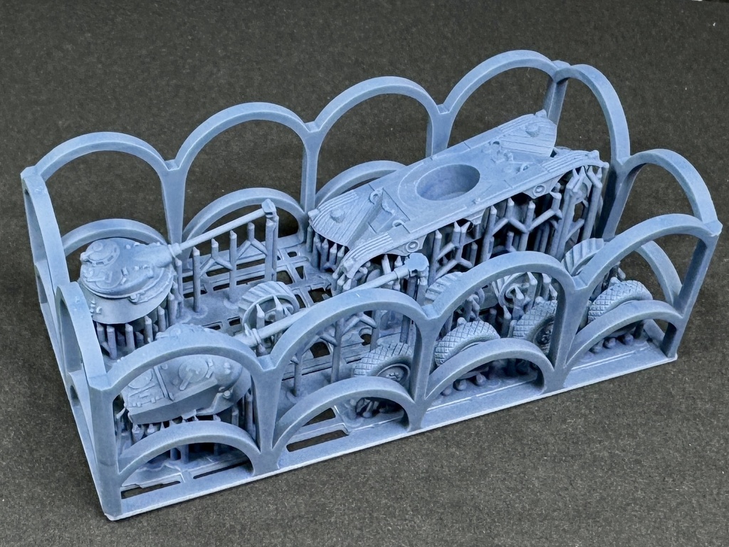 1/144 MF7 現用フランス軍 EBR装甲車