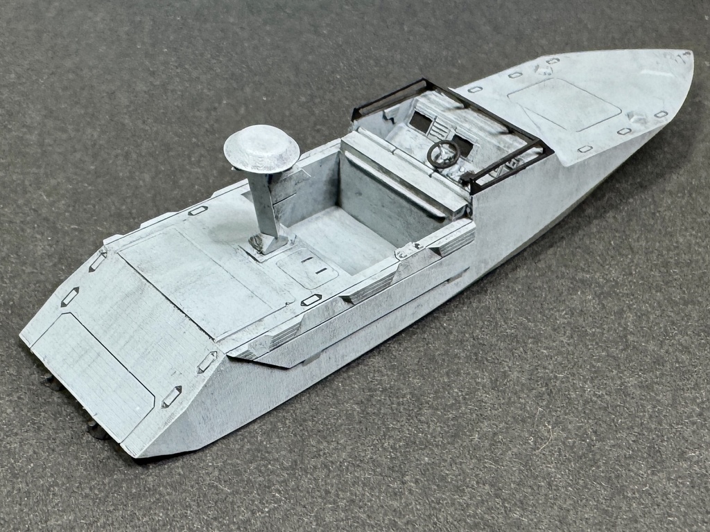 1/144 MUS11 144 現用米軍 CCA 戦闘強襲艇(後席なし)