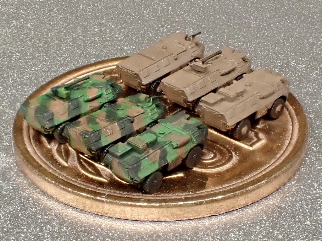 1/700 MF8 現用フランス軍 VAB装輪装甲車セット