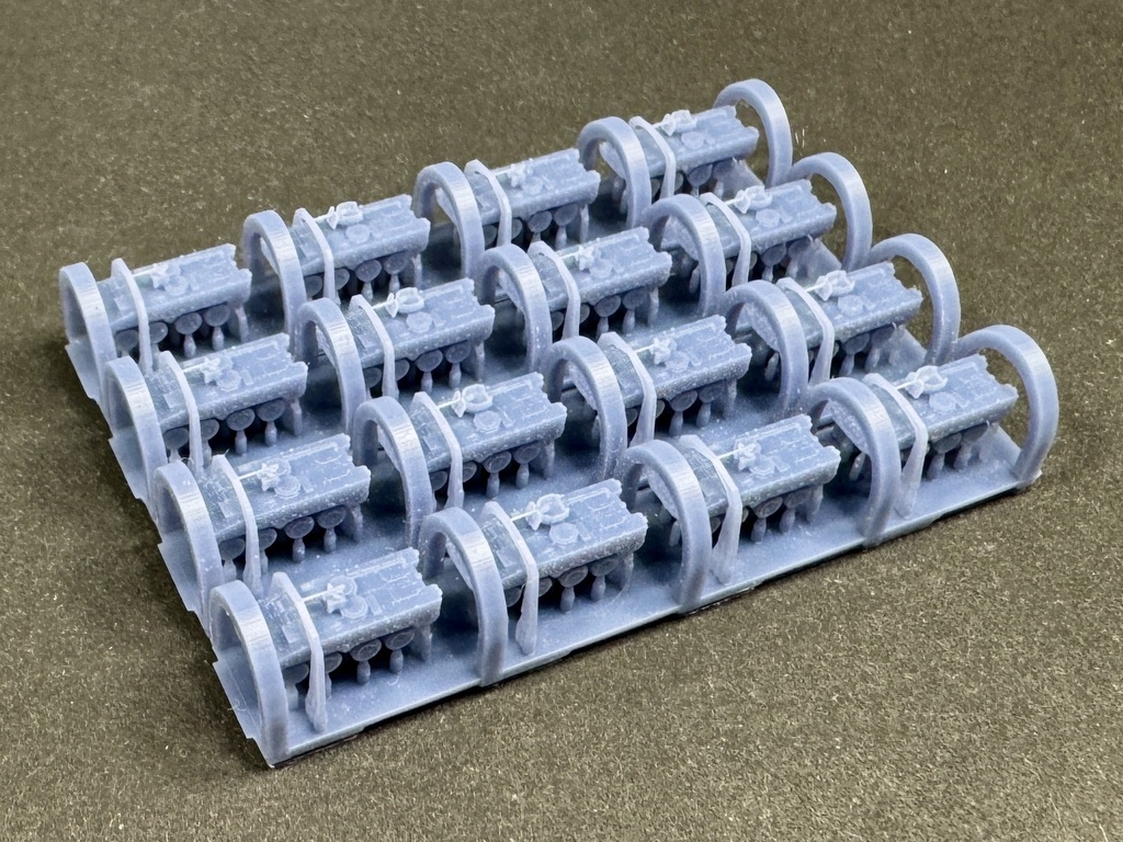 1/700 JSDF3 陸上自衛隊 装輪装甲車AMVセット①