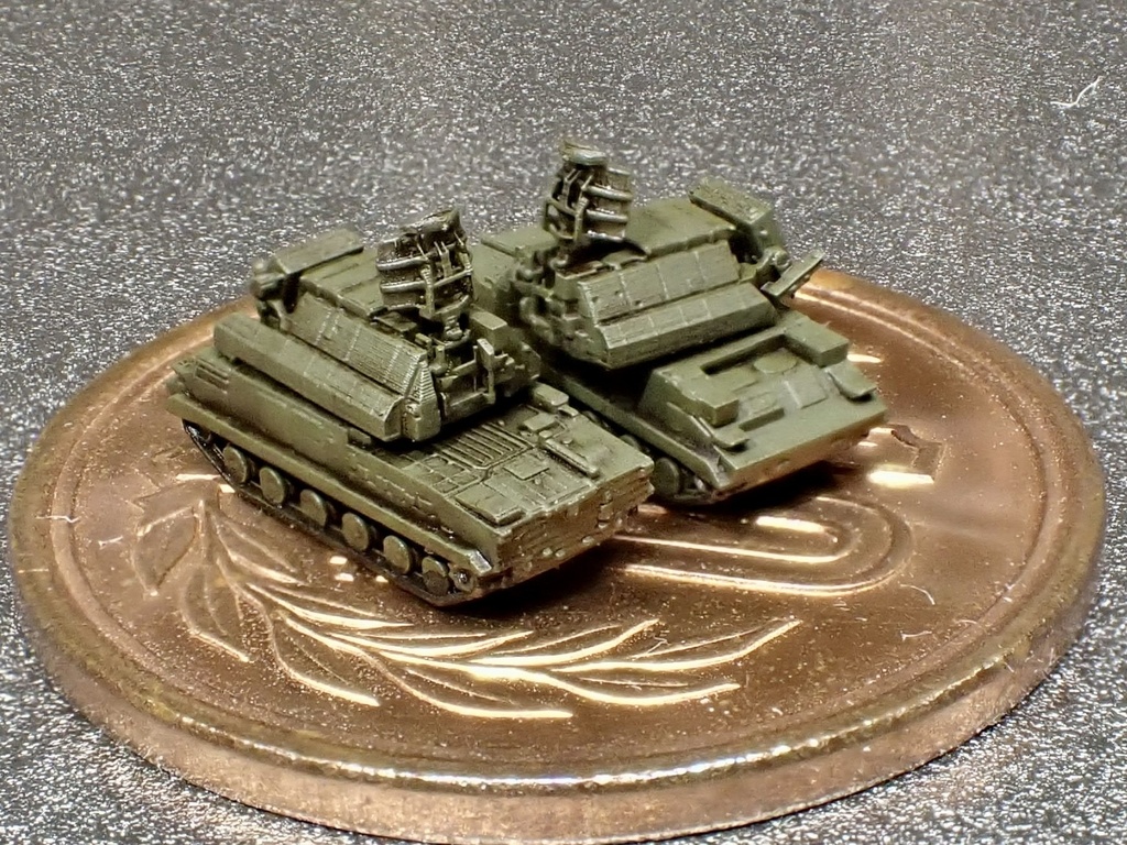 1/700 MR24 現用ウクライナ/ロシア軍 9K330トール(SA-15ガントレット) セット