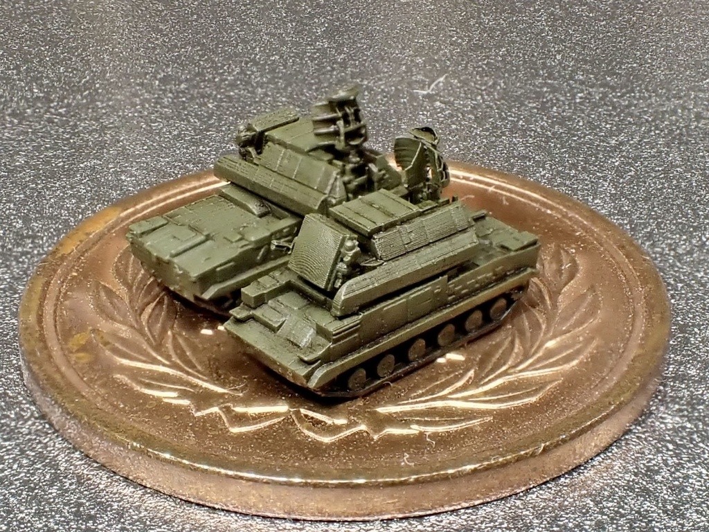 1/700 MR24 現用ウクライナ/ロシア軍 9K330トール(SA-15ガントレット) セット