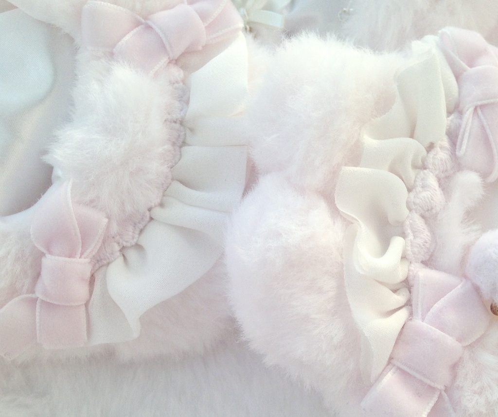 Heart Lace Maid Hood