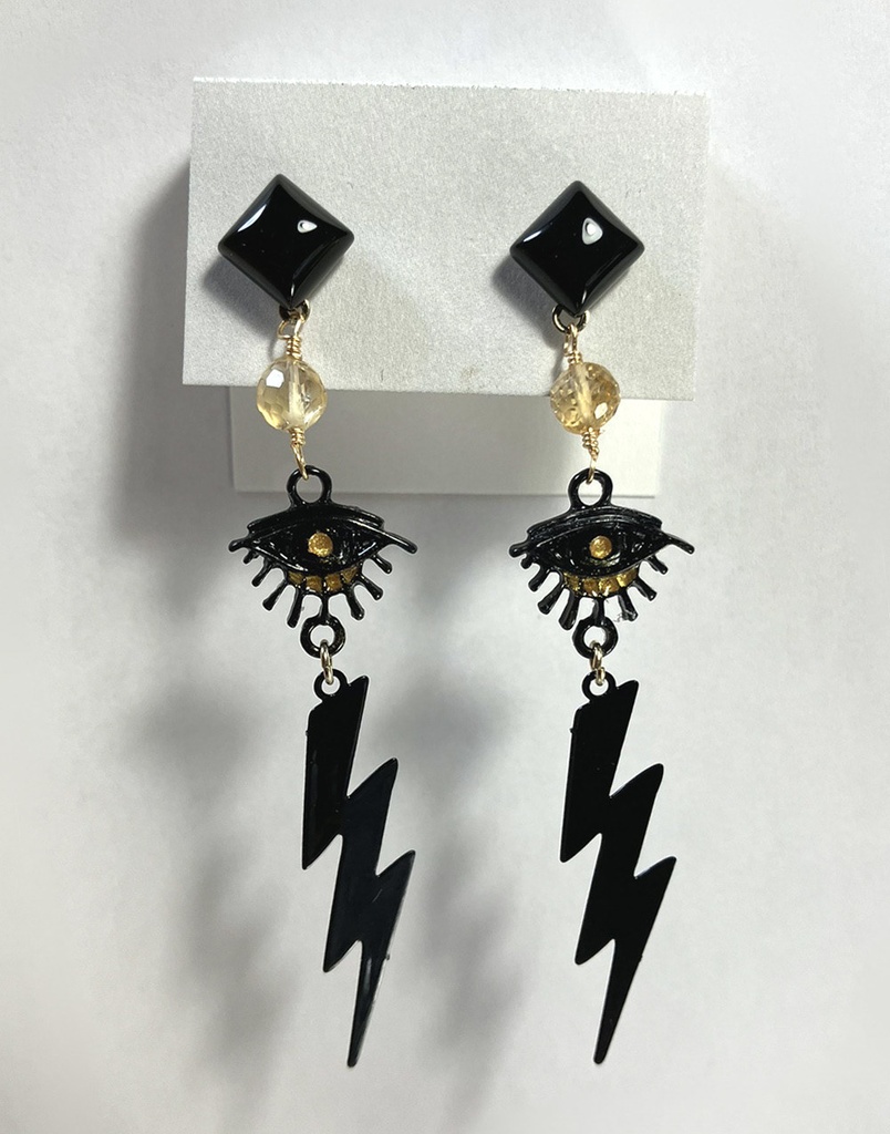 FGO / インドラ様概念天然石ピアス( チタン)