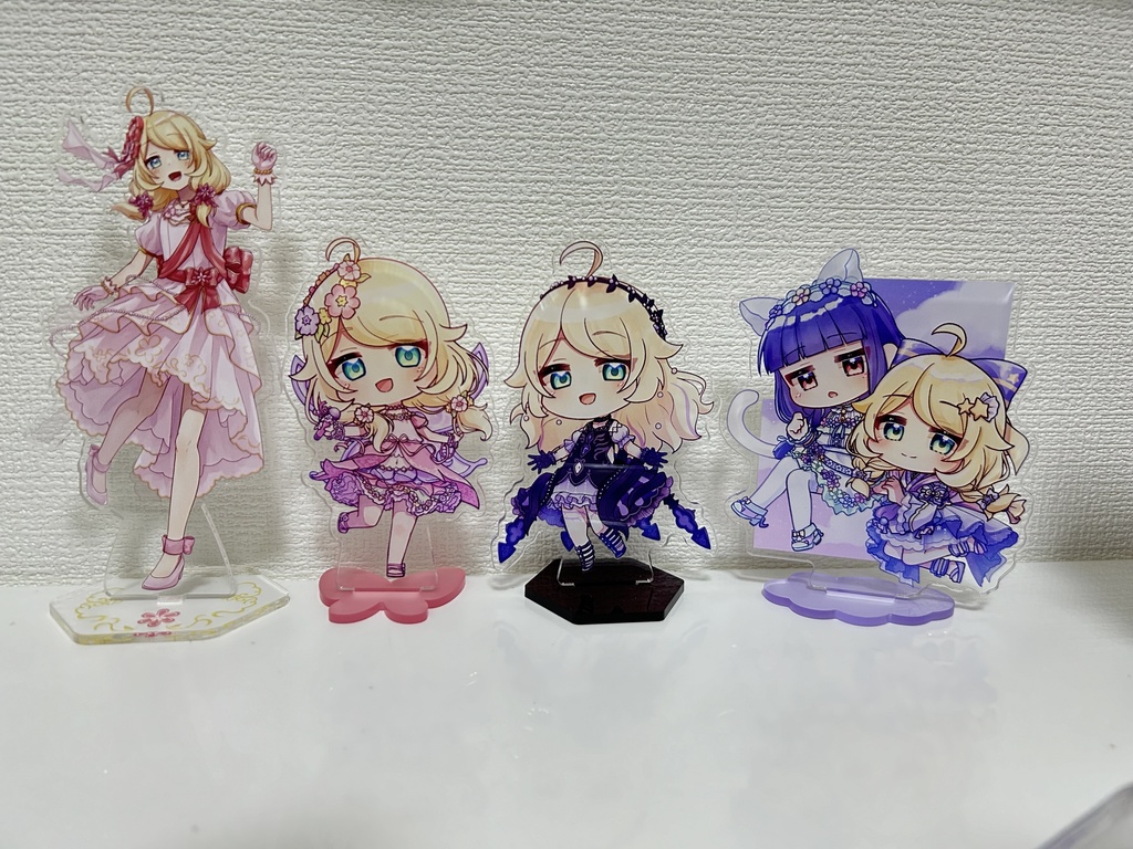 こずゆき・こずえのアクスタ・アクキー