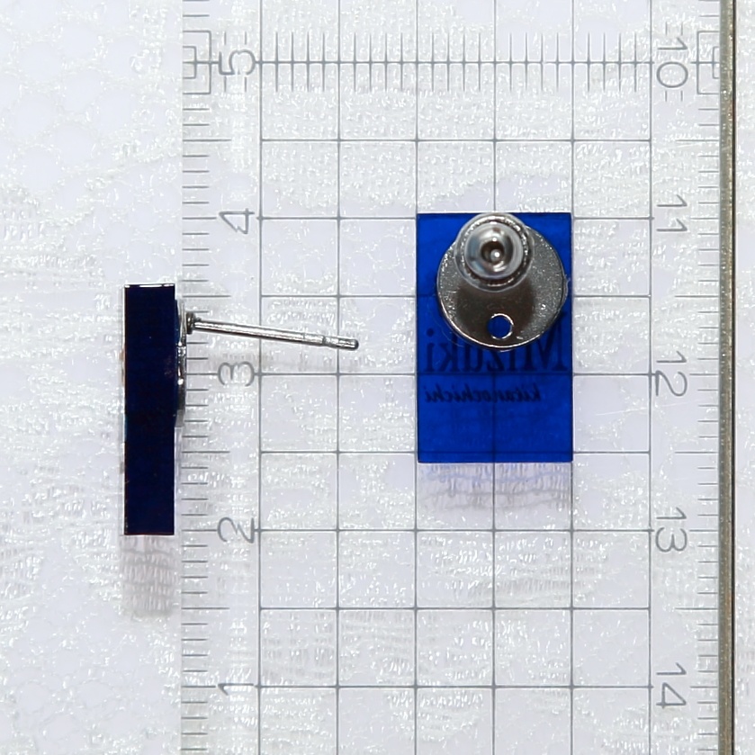 水木さん概念・スタッドピアス