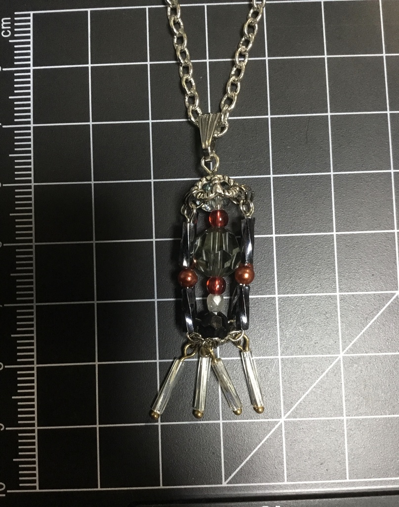 黒霊夢イメージペンダント