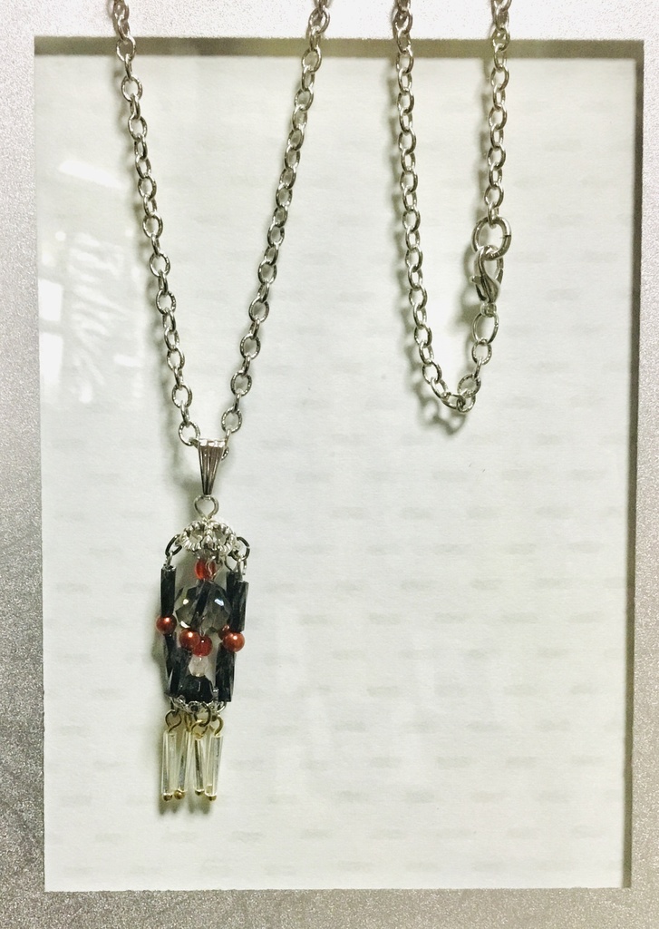 黒霊夢イメージペンダント