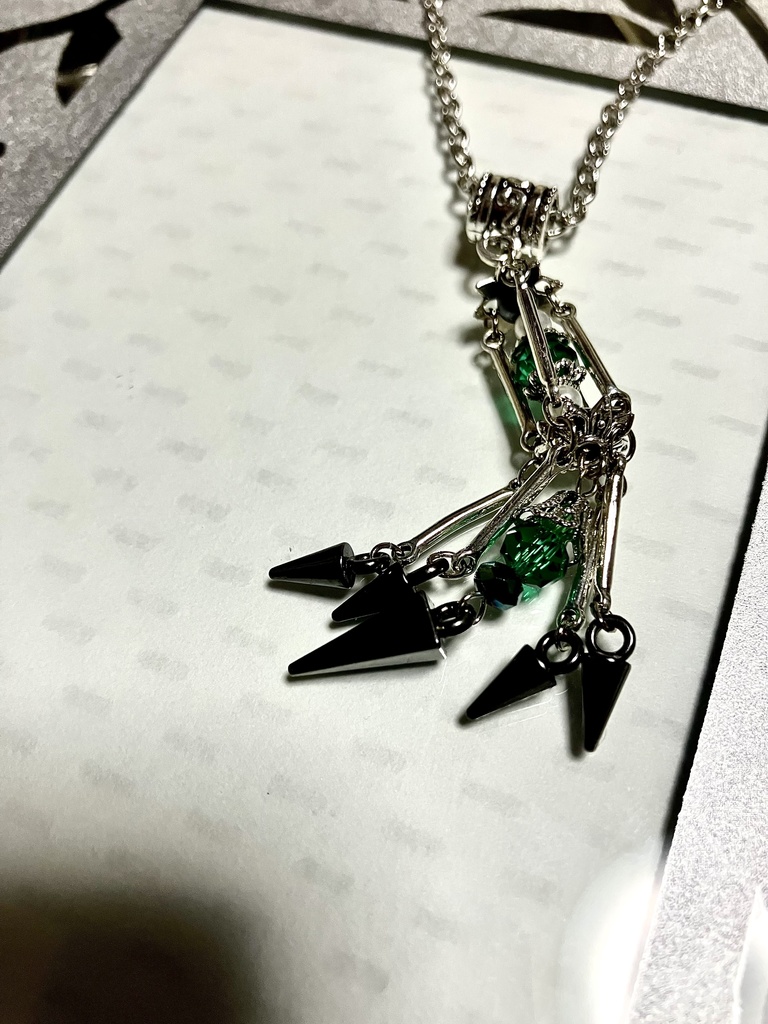 チリちゃんイメージネックレス