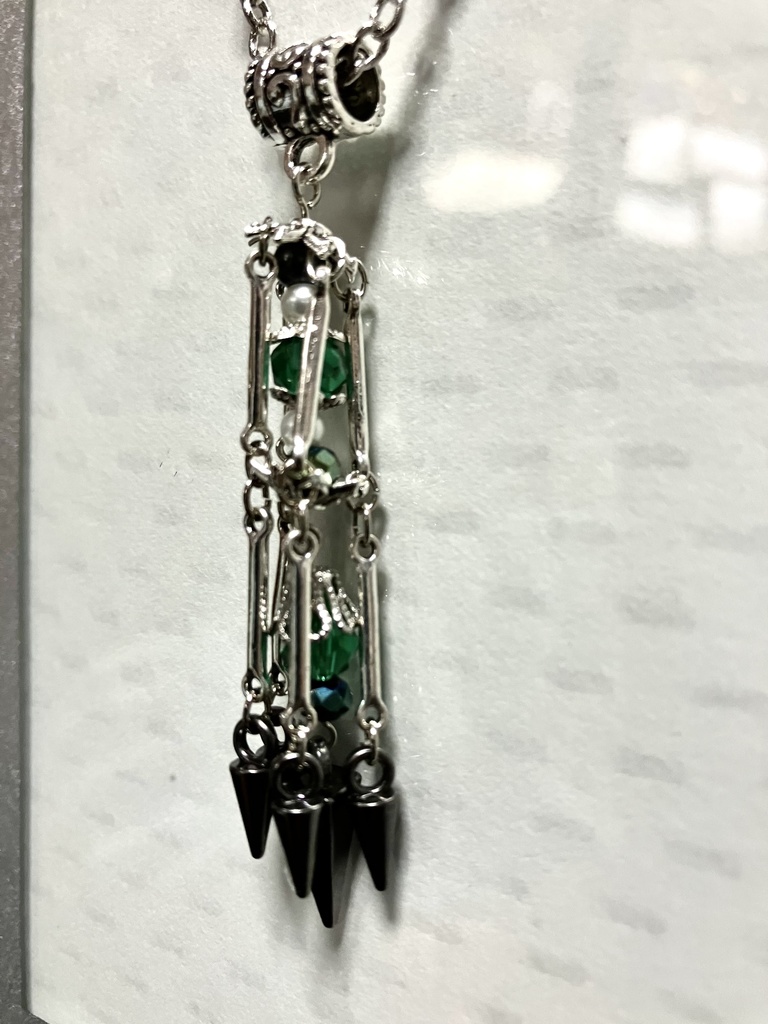 チリちゃんイメージネックレス