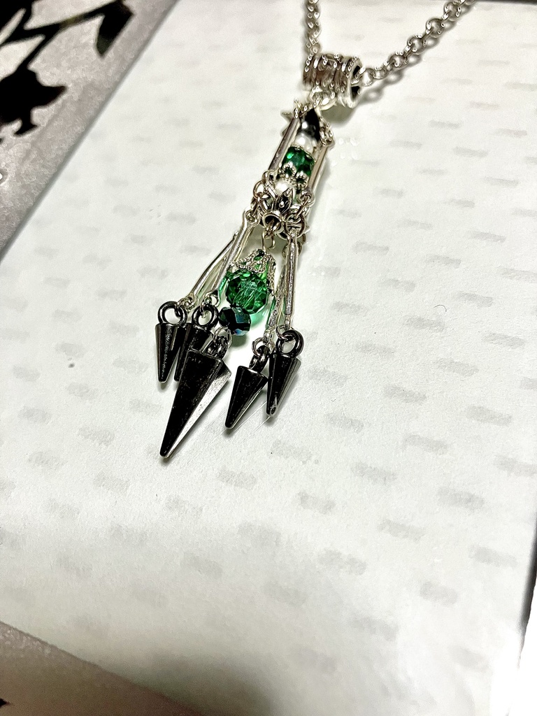 チリちゃんイメージネックレス