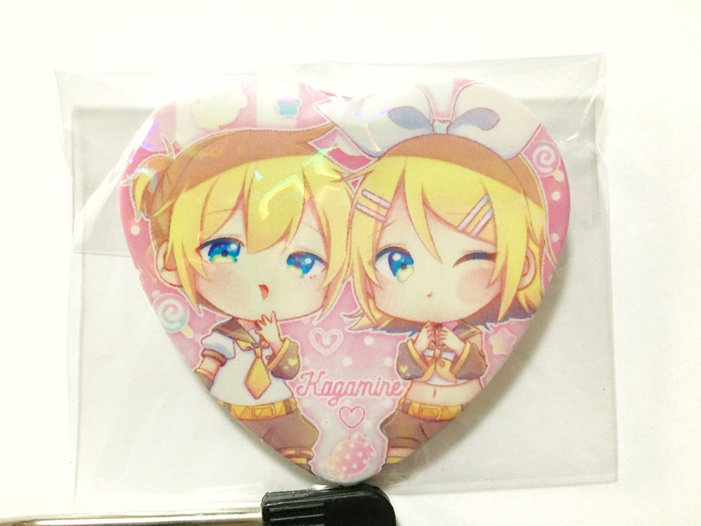 ぷにみねハート缶バッチ(ホログラム加工付き)【期間限定!受注生産再販版(11月22日~12月6日)】