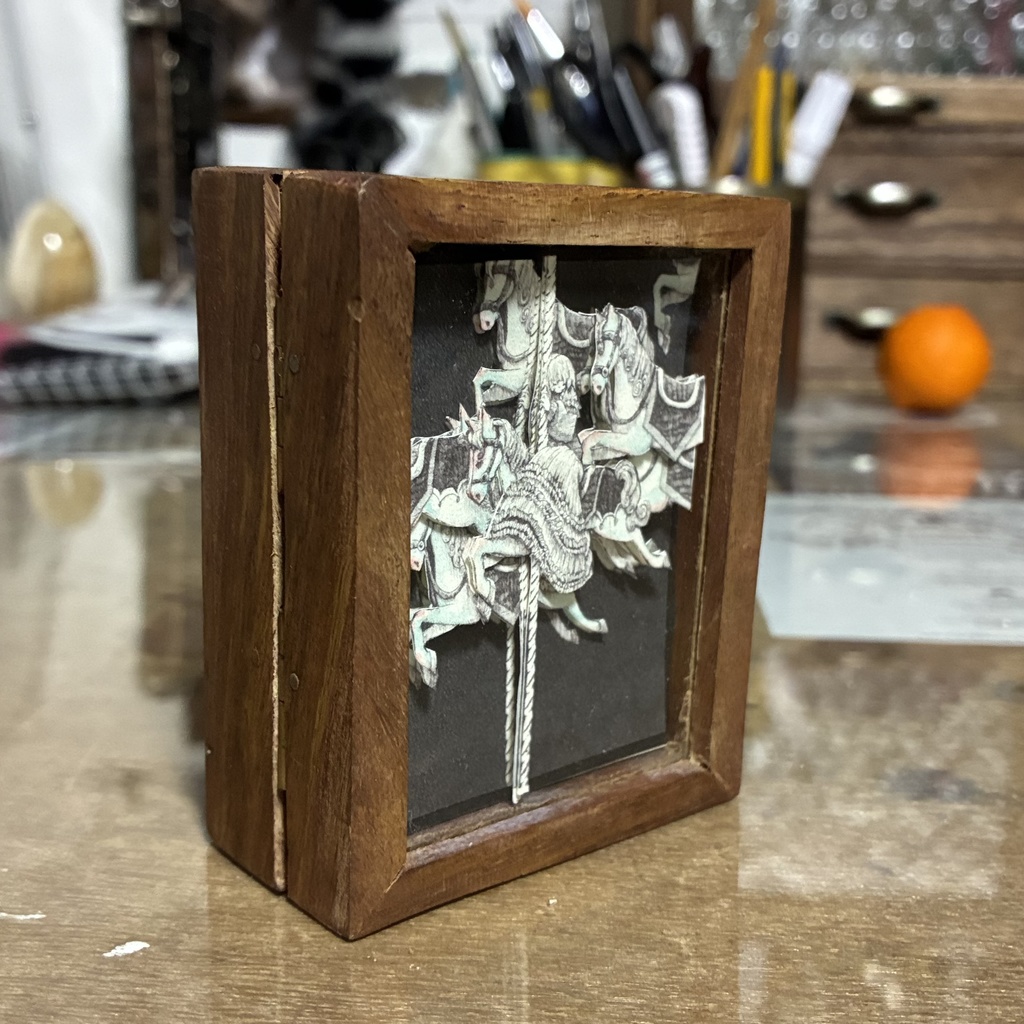 シャドーボックス風小物入れ