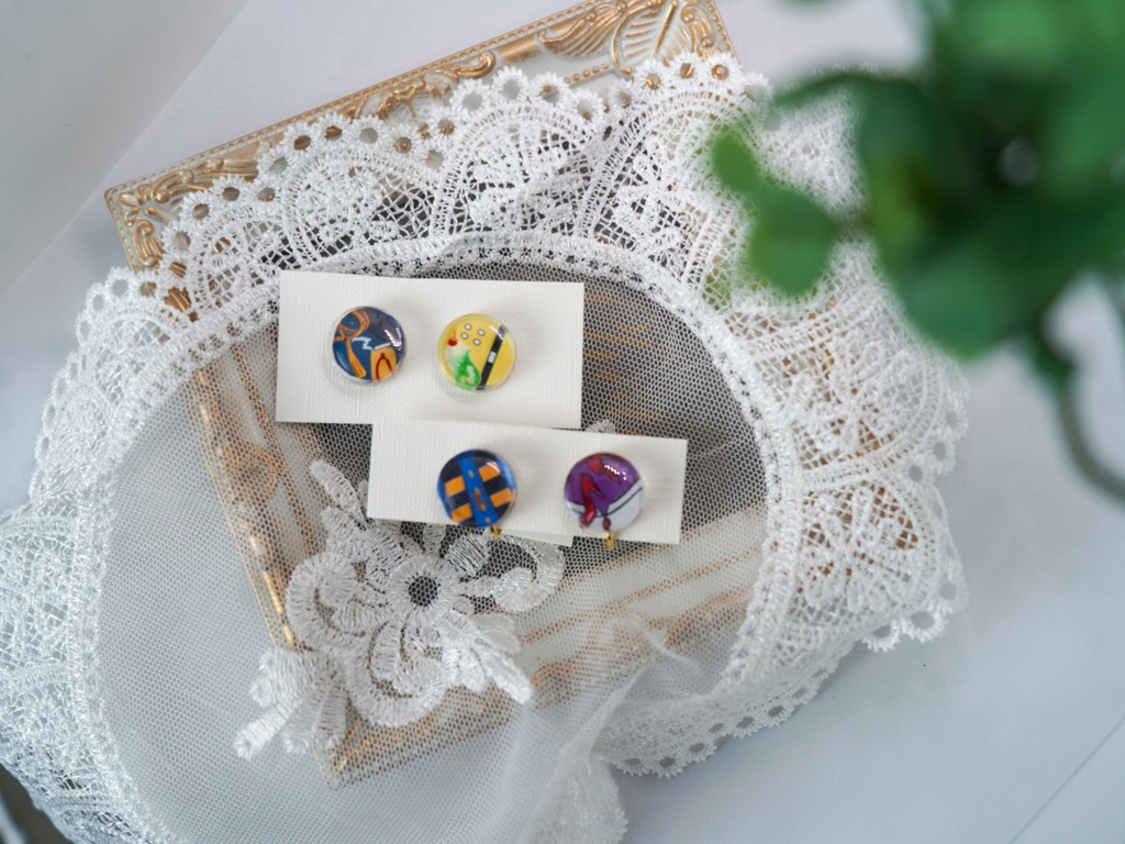 【イヤリング】概念アクセサリー