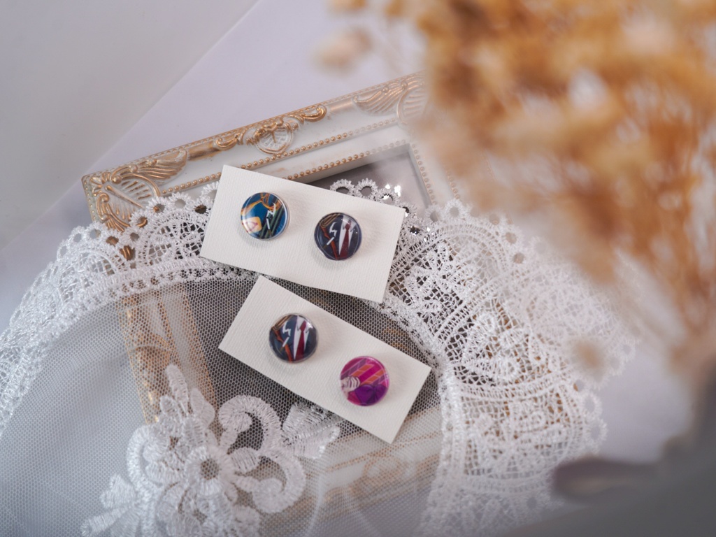 【ピアス】概念アクセサリー