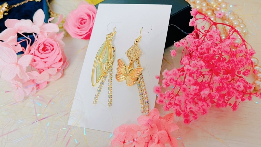 妖精達の祝祭(ピアス・ネックレス)※送料込み