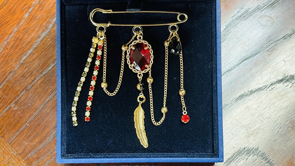 ステラの魔法(ピンブローチ 残り青のみ)