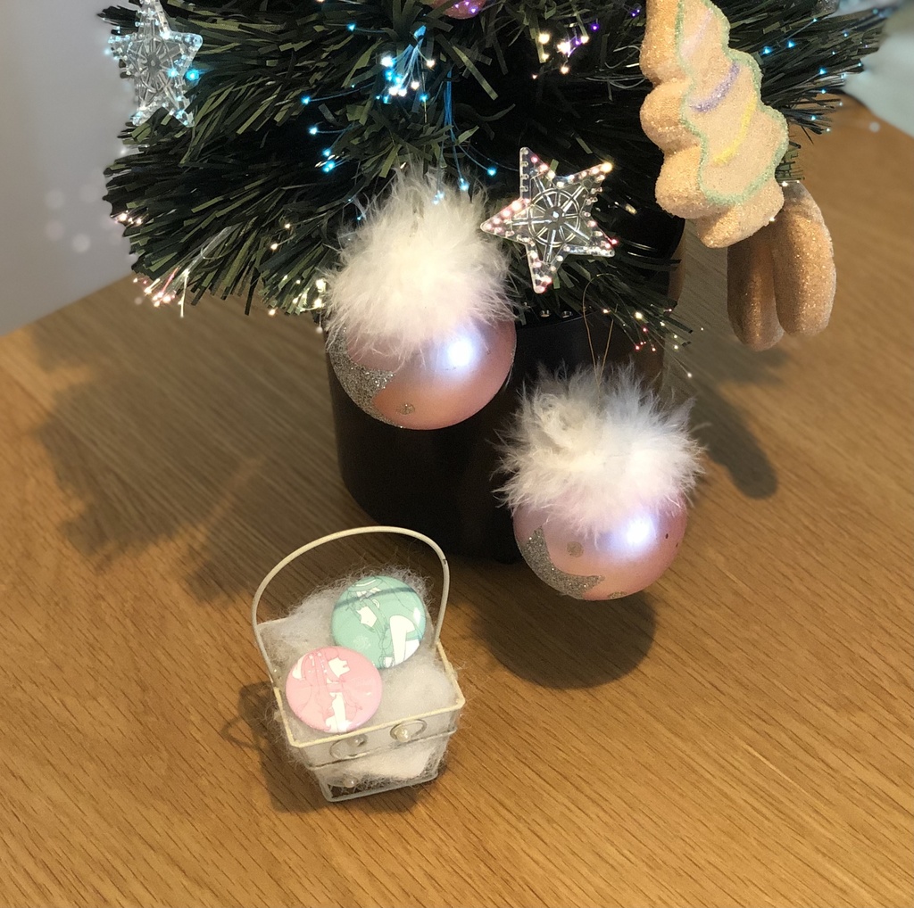 ツートンカラー缶バッジ/レーチェル #TakeoutLatte