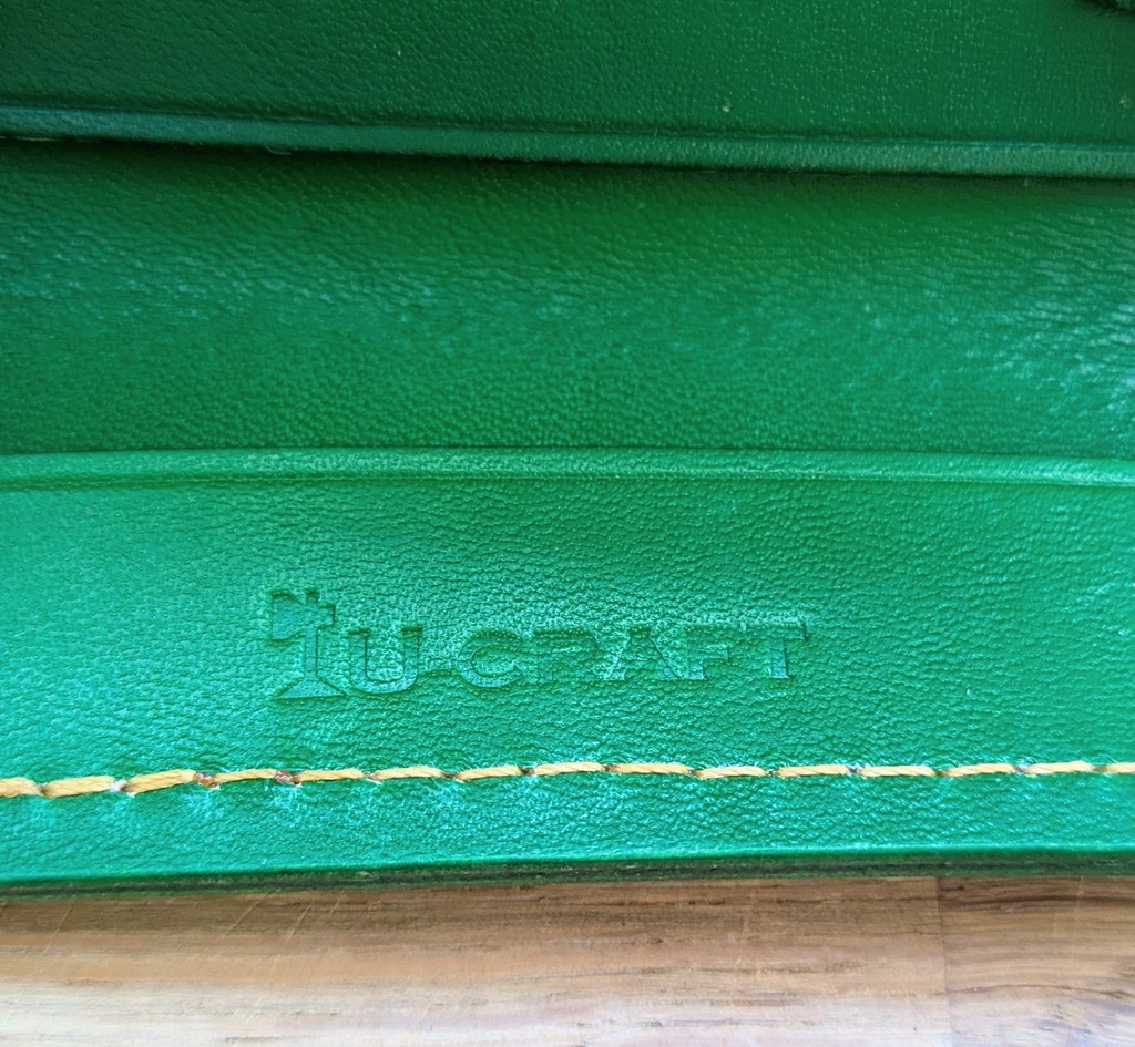 革のキーケース small