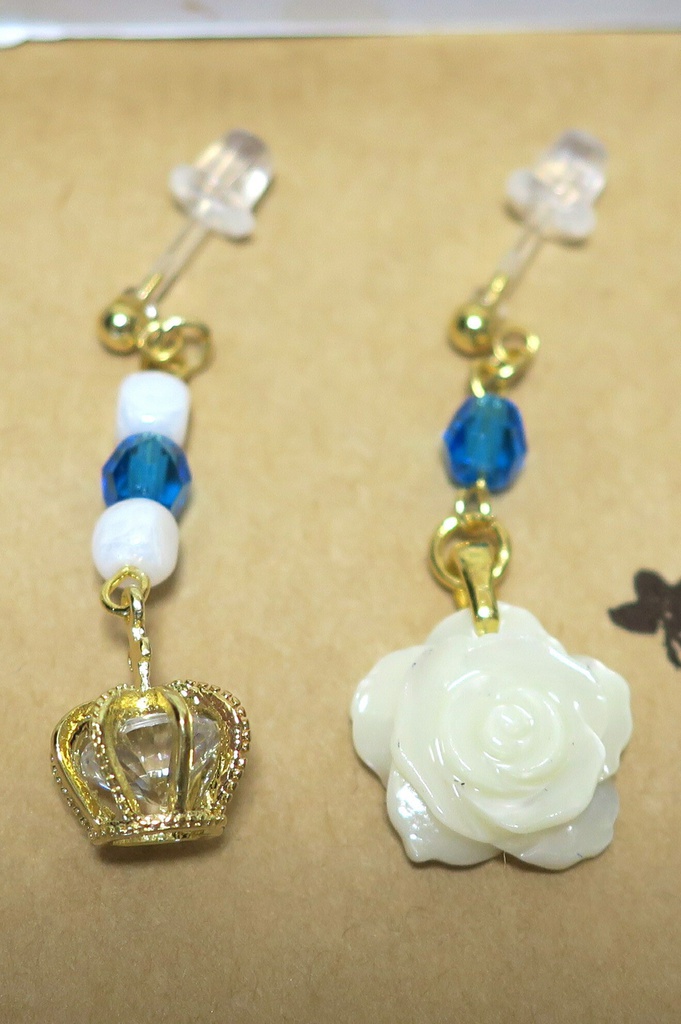 【FGO】アーサー・ペンドラゴン(プロト)、ホワイトローズverイメージイヤリング・ピアス