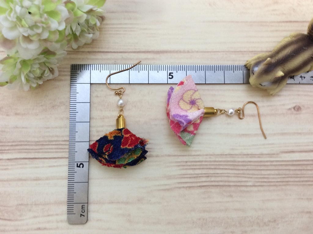 【藍】ちりめんタッセルのピアス*イヤリング
