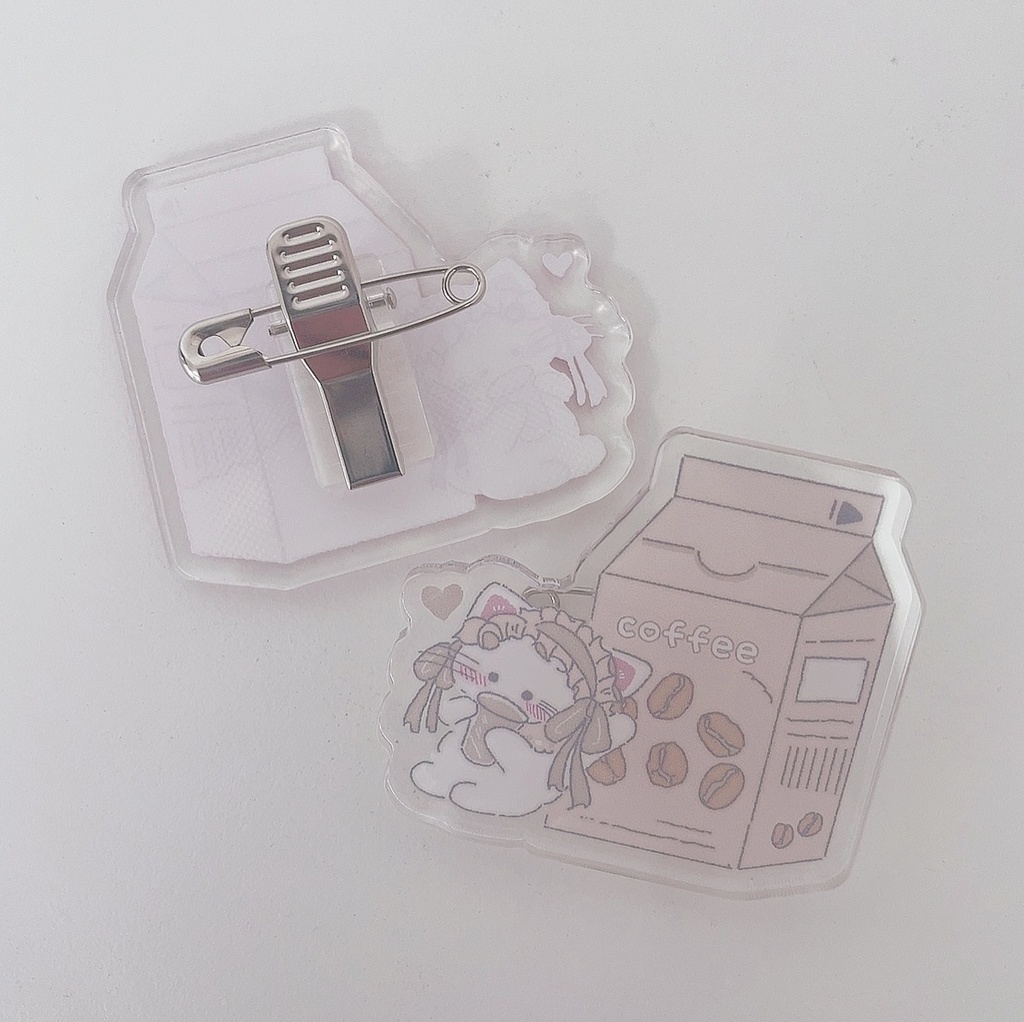 おめかしにゃんことコーヒー アクリルバッジ