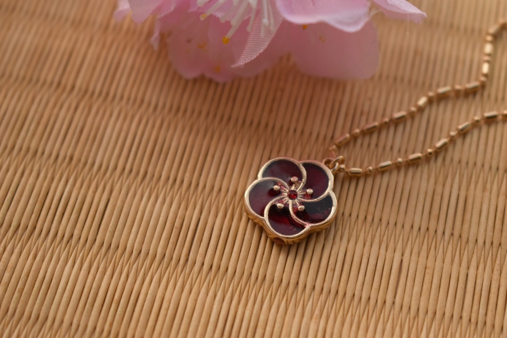 【ぬいさん用】梅花のペンダント【画像からデザイン変更有】