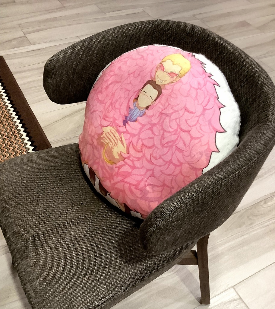 ドフ鰐クッション