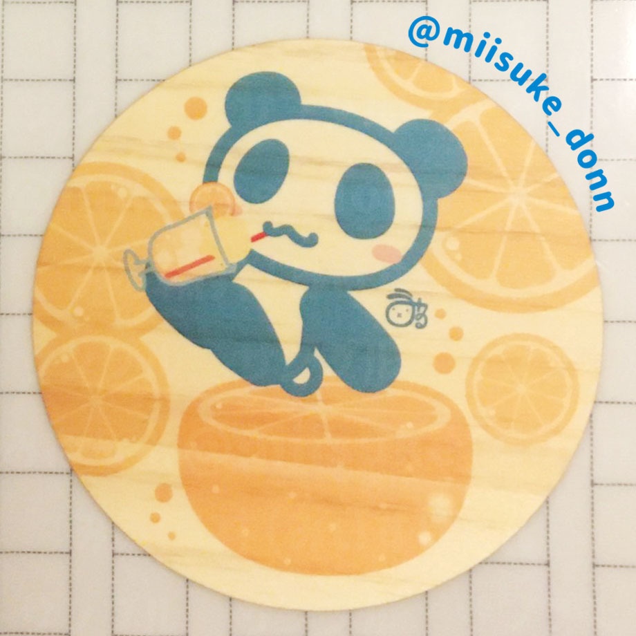 動物絵木の丸型ステッカー