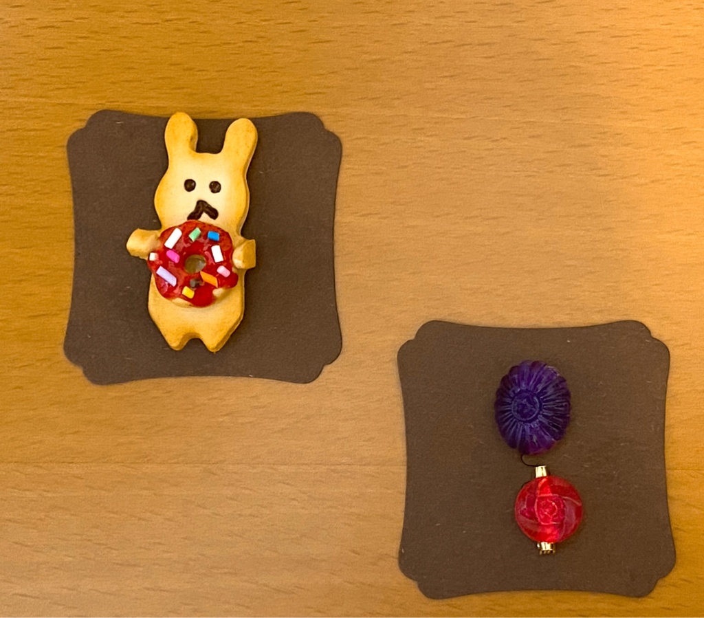 はらぺこブローチ