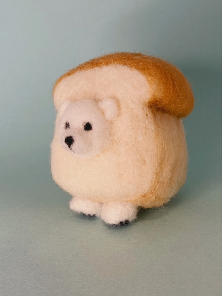 シロクマ食パンちゃん