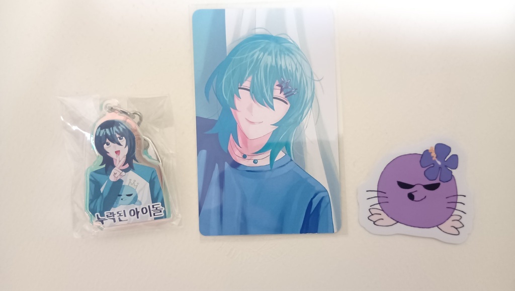 「欠落する偶像」表紙グッズセット