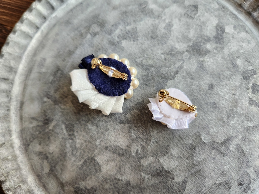 1粒ブローチ(横金具)
