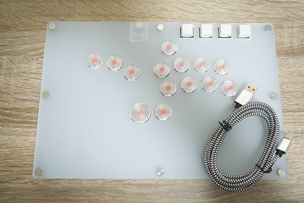 薄型レバーレスコントローラー