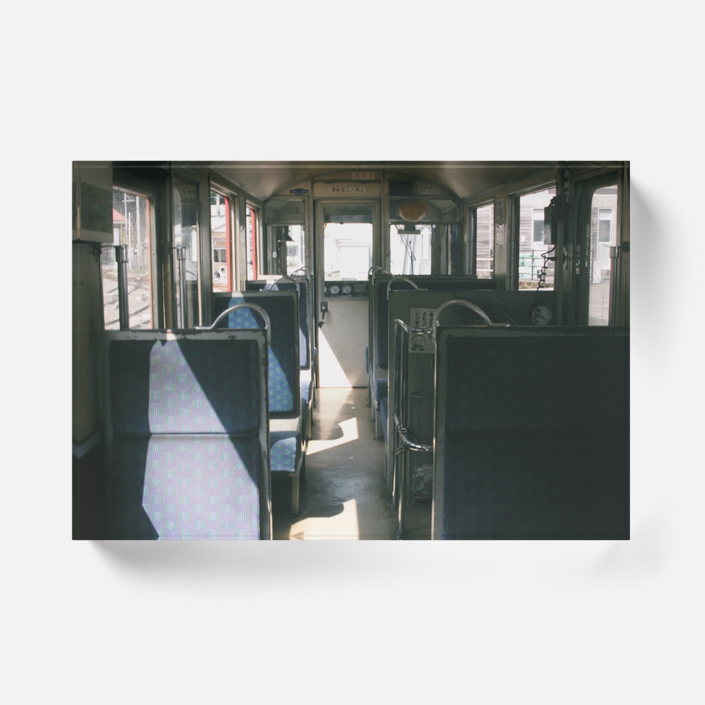 写真展「impression」アクリルブロック 谷有紗「 」