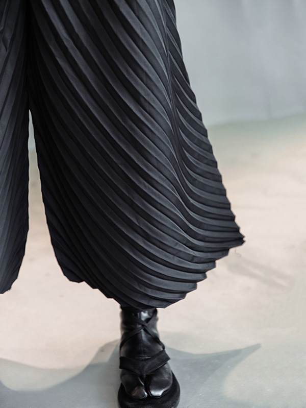 都市無地プリーツ上着 & パンツ二枚セット