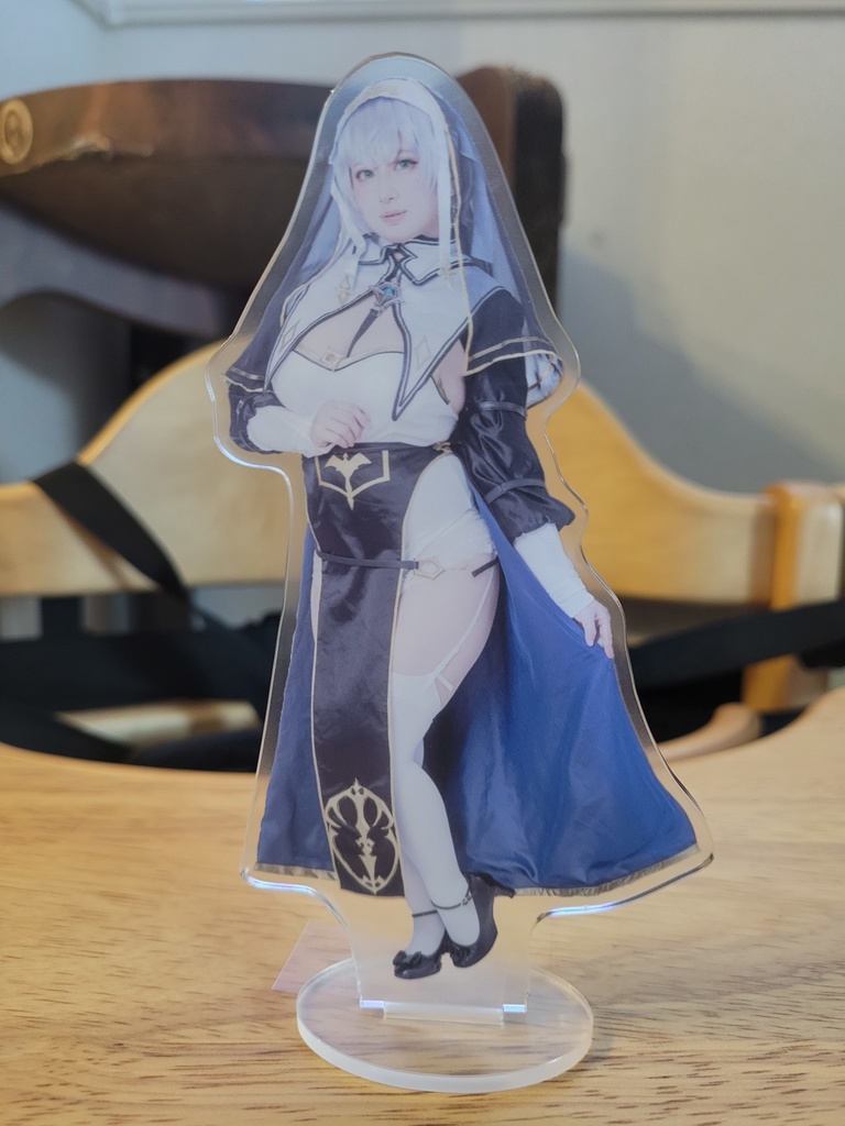 シスター衣装アクスタ