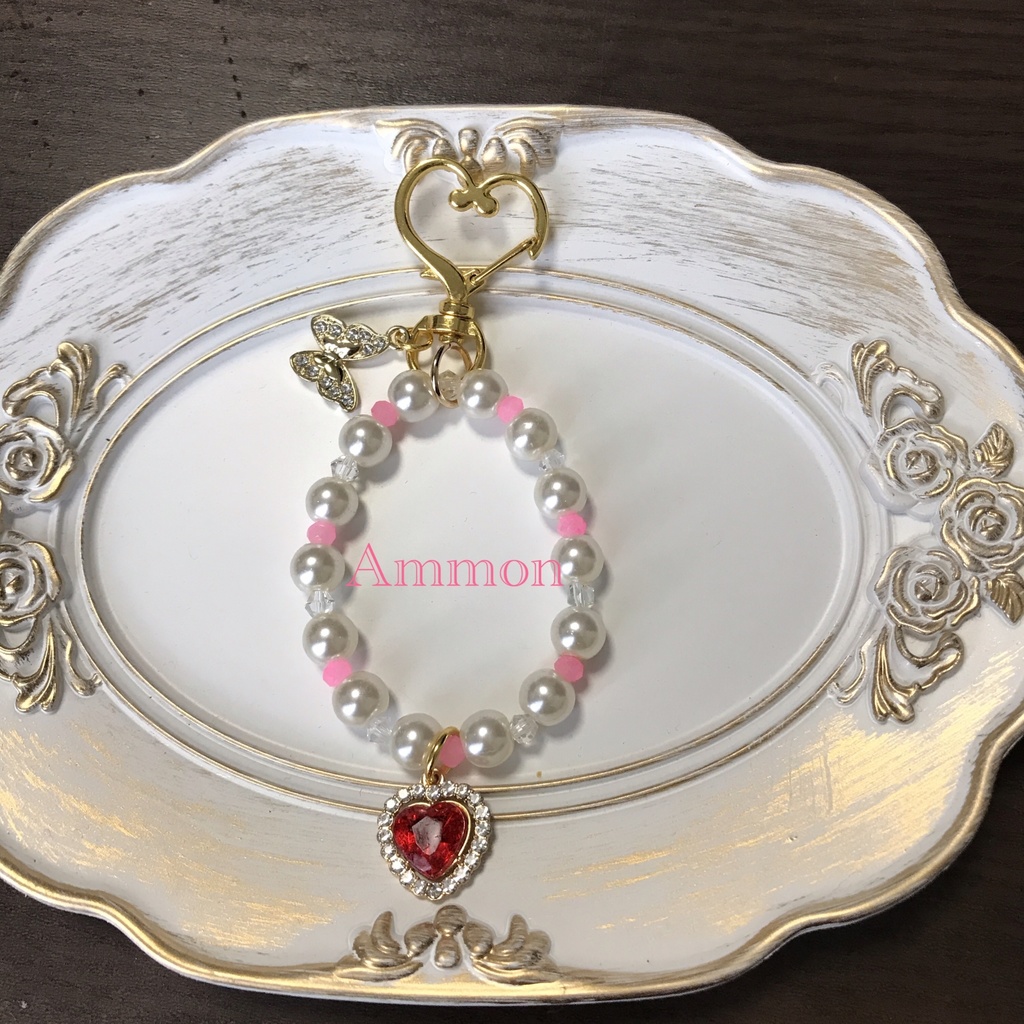 aknkイメージチャームキーホルダー