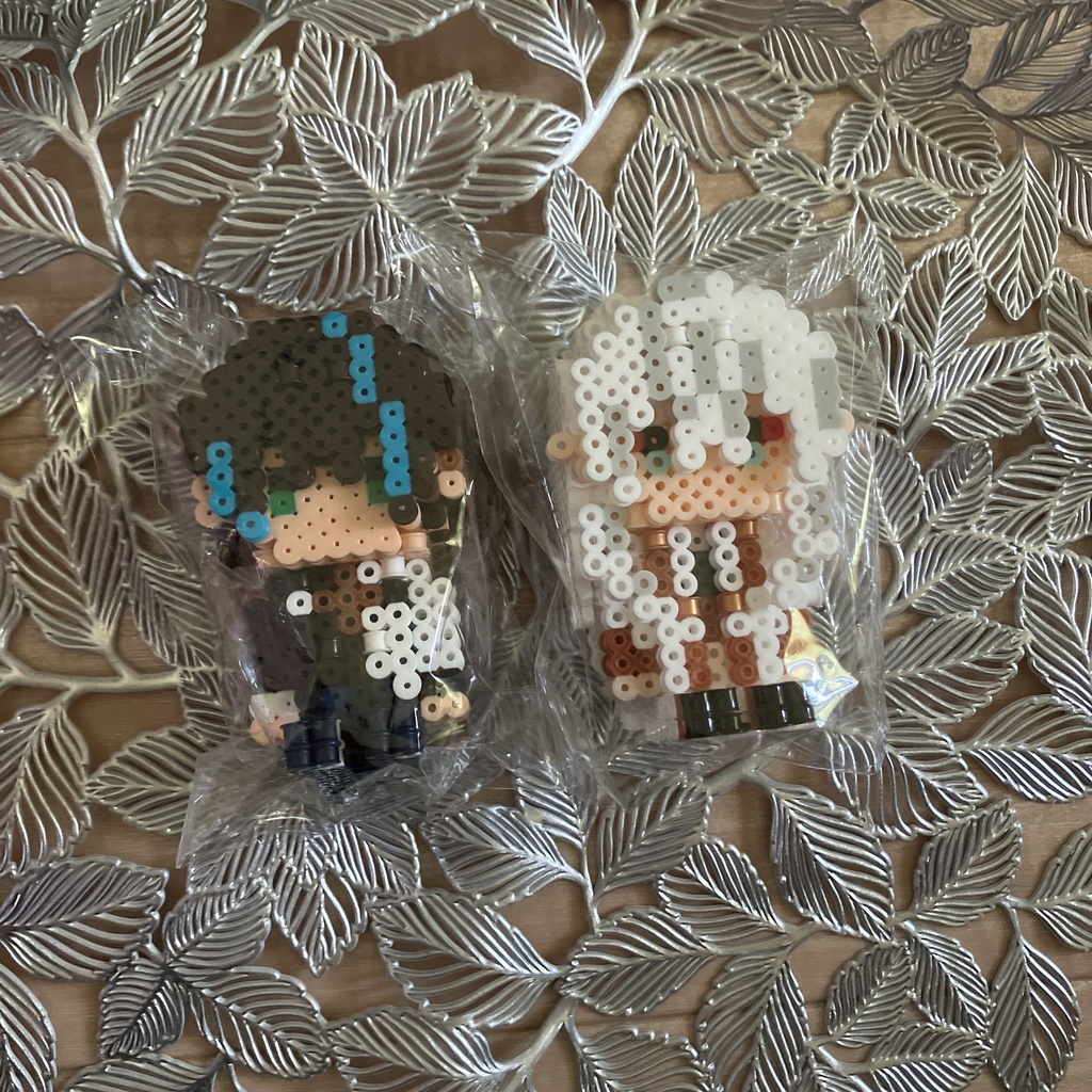 (送料込)アイロンビーズドール(座り姿)