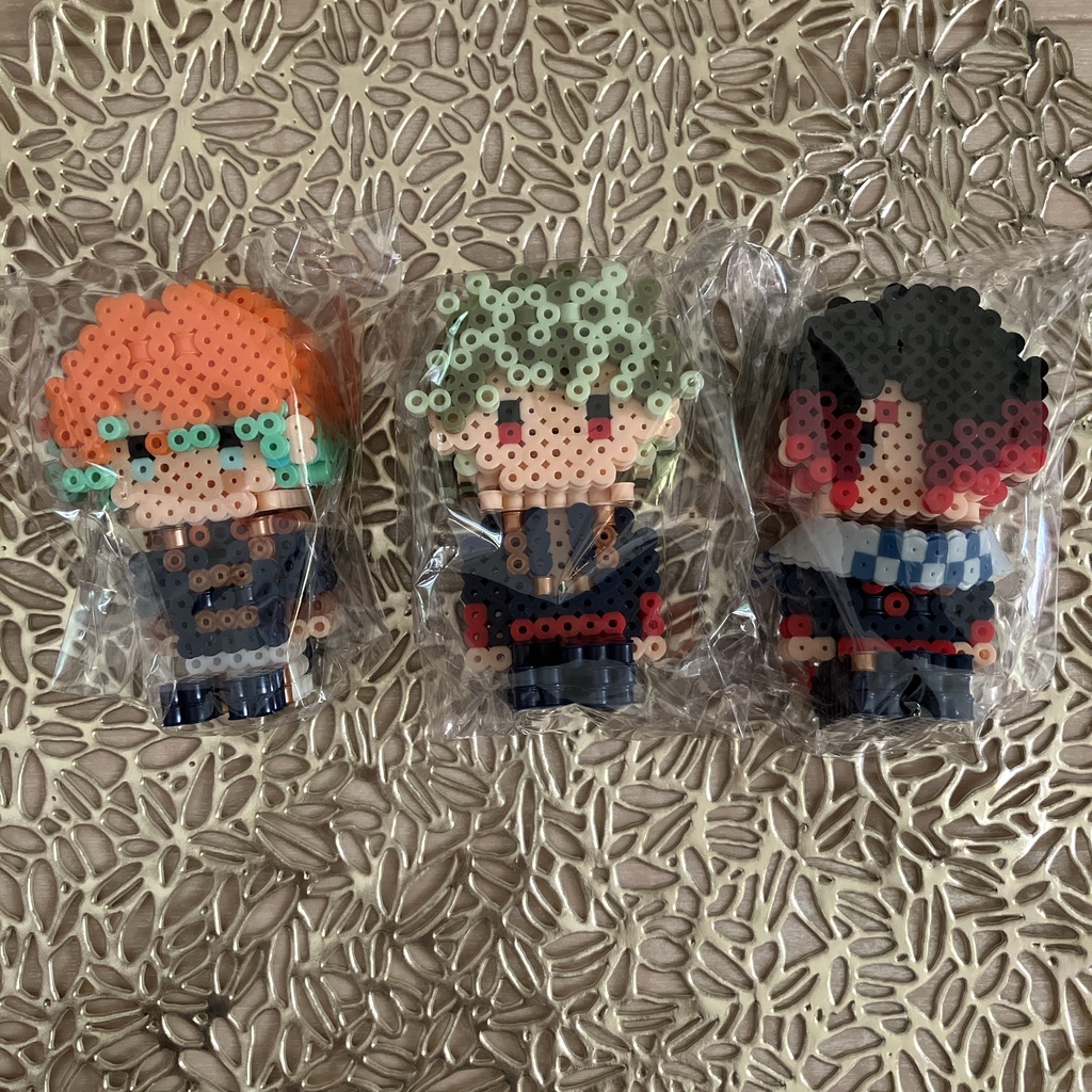 (送料込)アイロンビーズドール(座り姿)