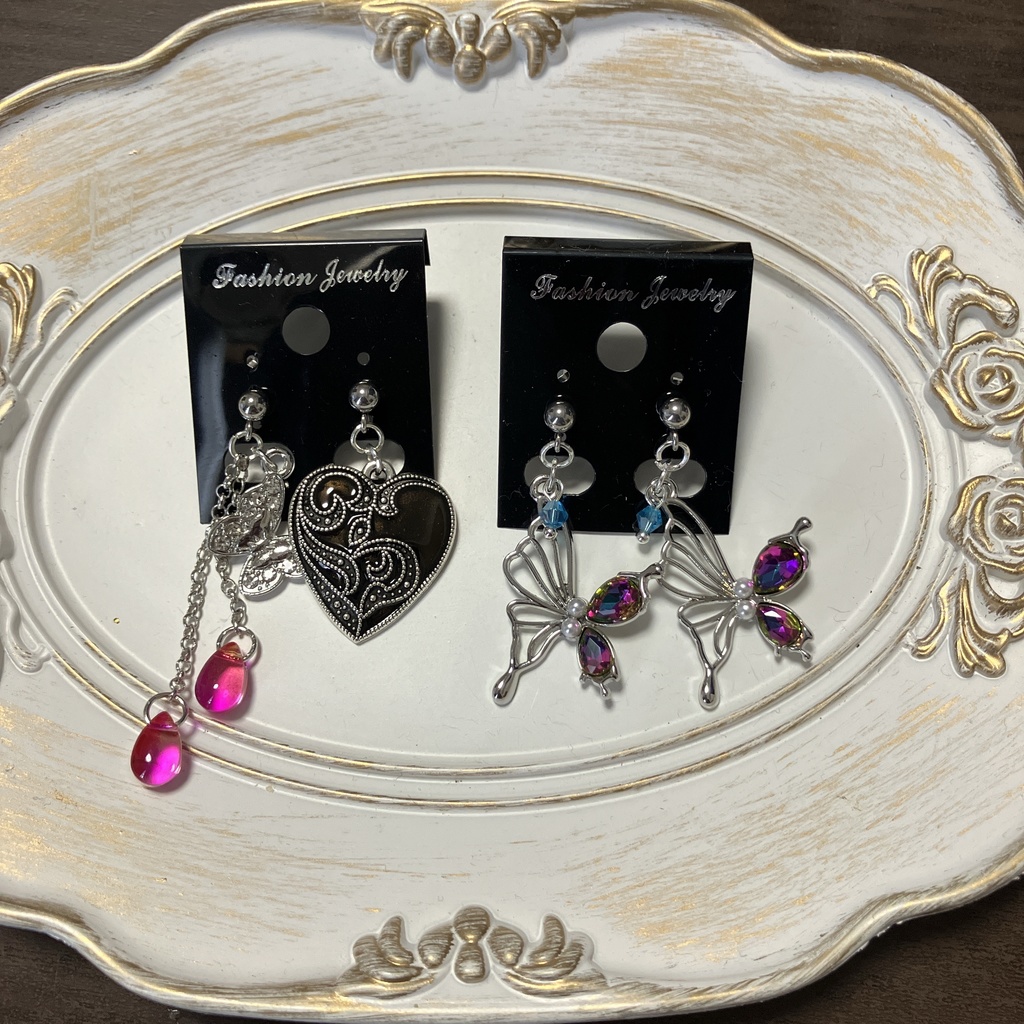 aknkイメージイヤーアクセ