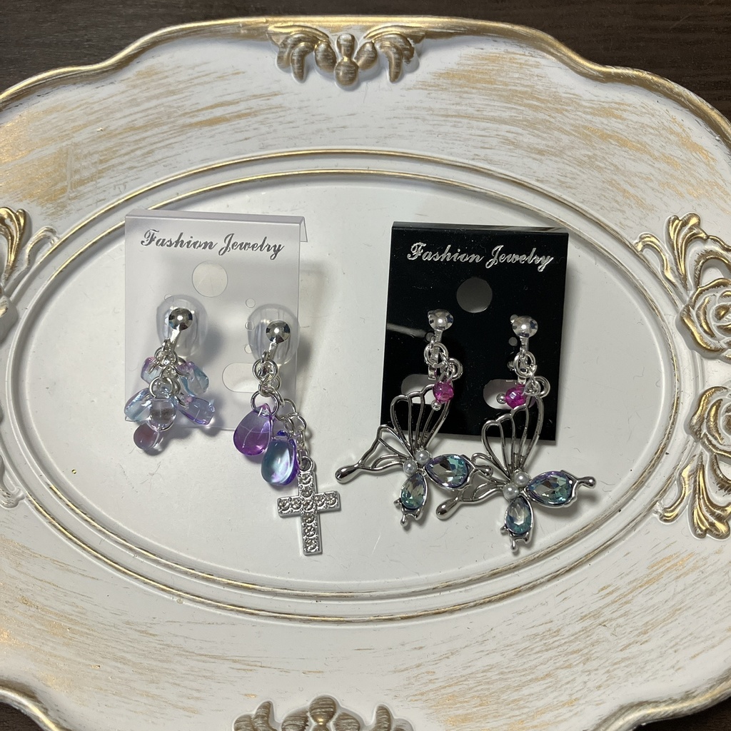 aknkイメージイヤーアクセ