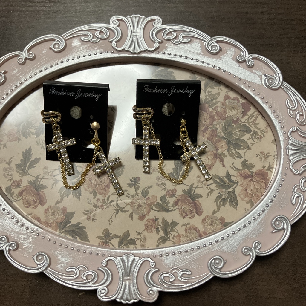 aknkイメージイヤーアクセ(2階)