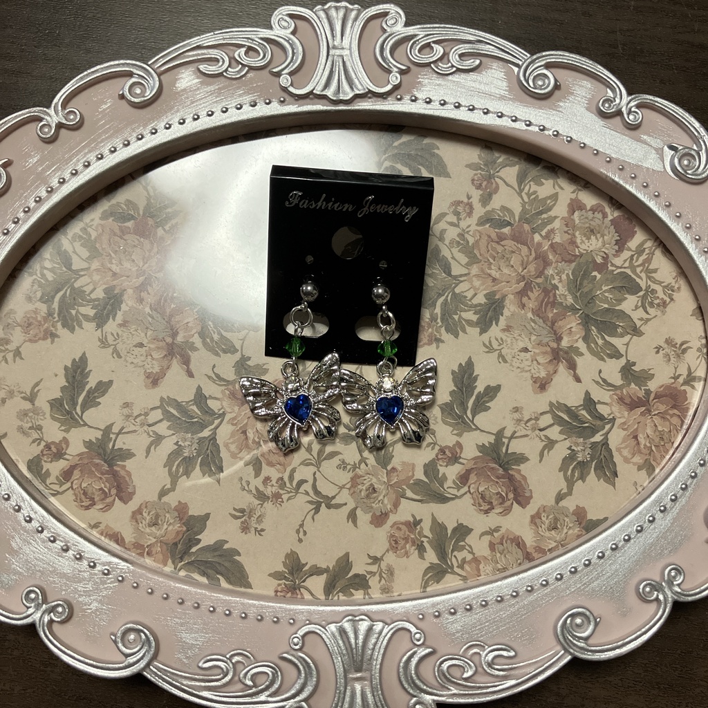 aknkイメージイヤーアクセ(2階)